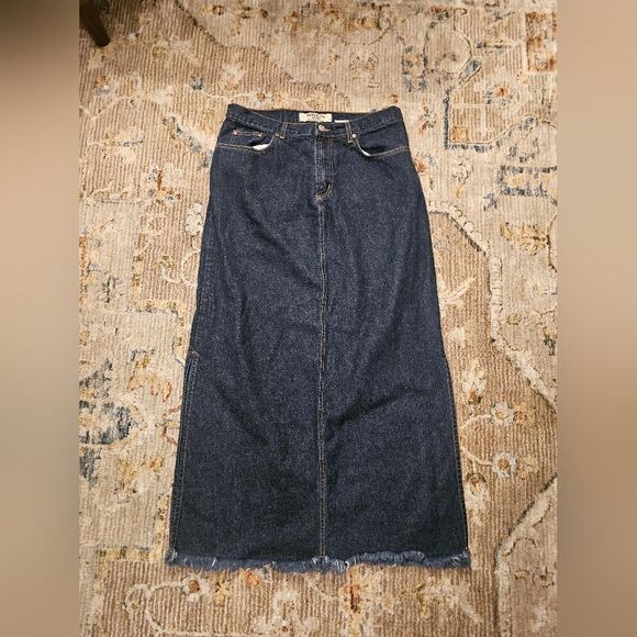 Vintage Paeis Blues denim Maxi Skirt with side slits. Excellent condition sz 13 - Picture 4 of 7